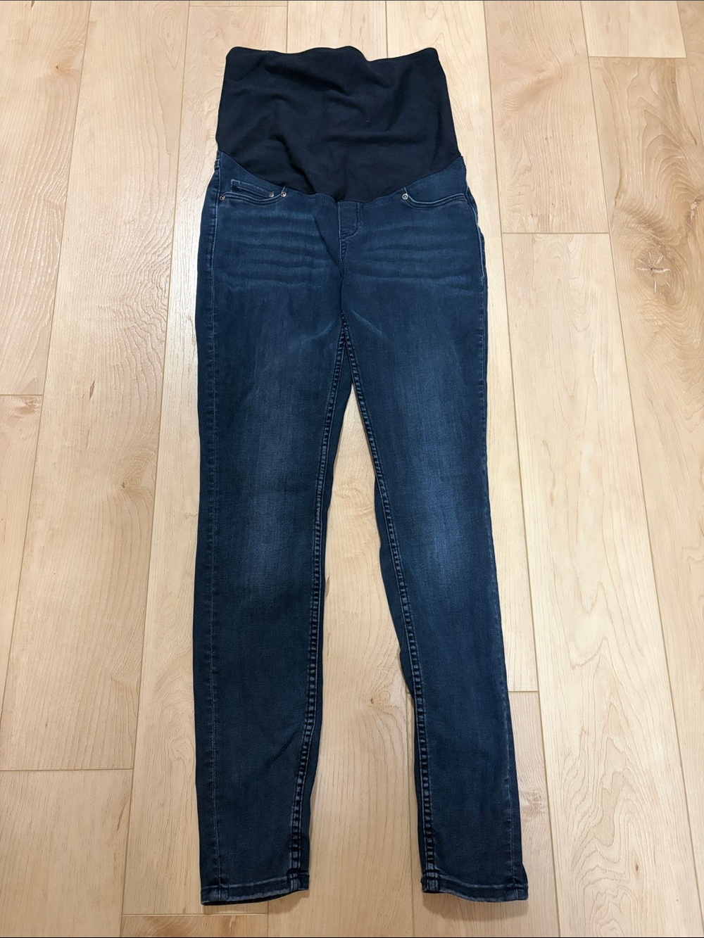 H&M Mama Super Skinny Maternity Jeans, Dark Distressed Wash, sz M